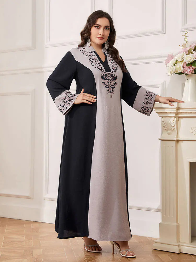 Plus Size Color Block Women's Robe with Embroidery