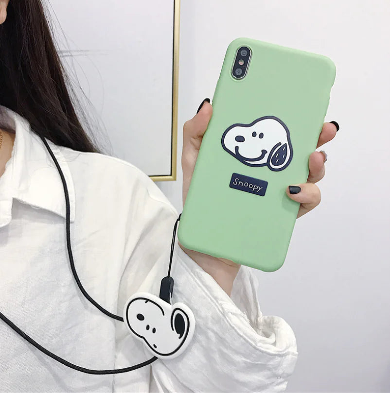 Coque de téléphone Snoopy mignonne avec support et protecteur